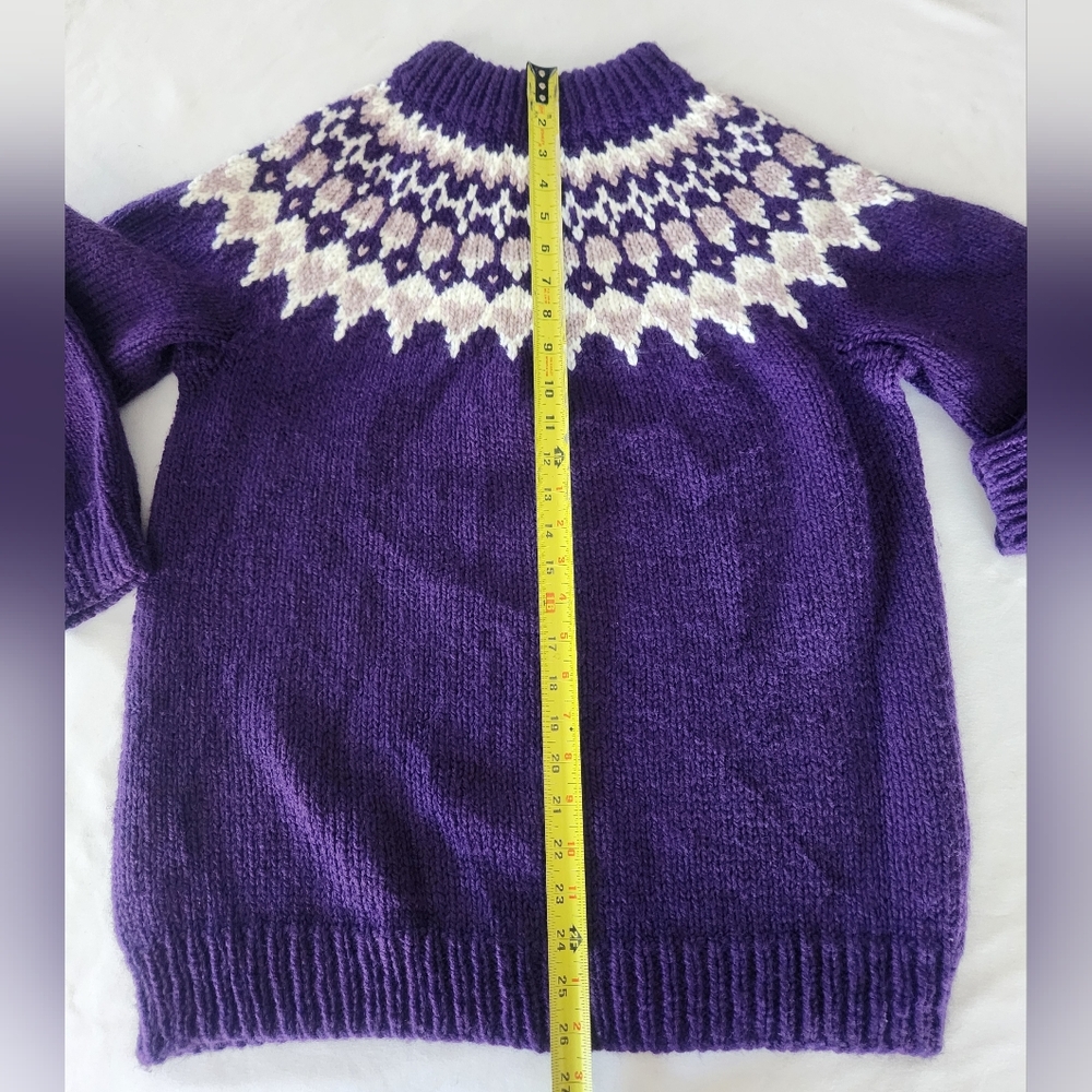 Hand-Knit Icelandic-style Nordic Yoke Sweater Fairisle Sweater ❄️ - Picture 6 of 12